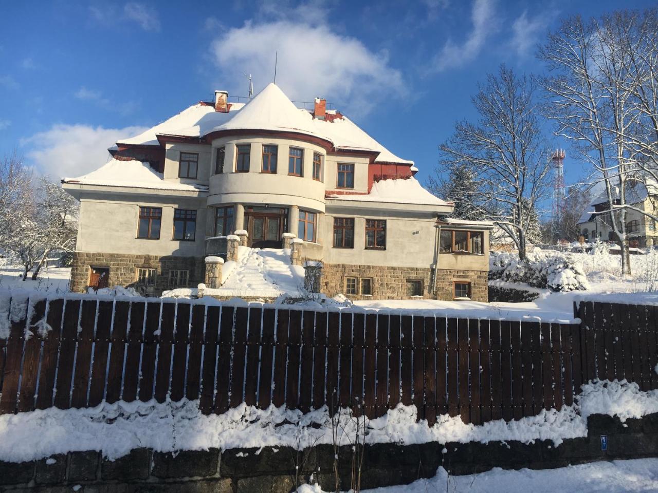 Portus Apartment Smrzovka Luaran gambar